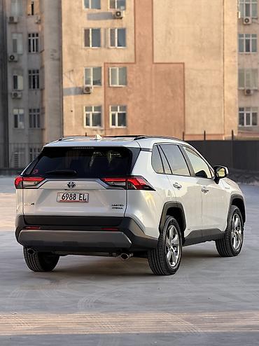 Subaru: Subaru Forester: 2020 г., 2.5 л, Автомат, Гибрид, Кроссовер — 2