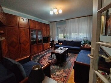 Prodaja stanova: Dvosoban stan sa terasom i pogledom na naselje. - Prostrana — 7