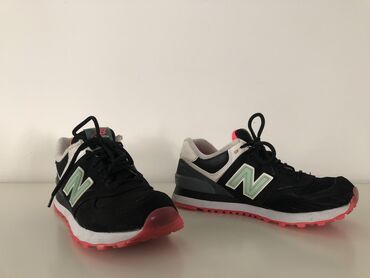 new balance crne zenske: New Balance, 37.5, bоја - Crna