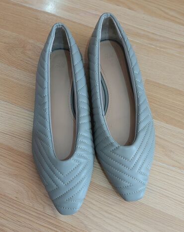 teget haljina i koje cipele: Ballet shoes, H&M, 39
