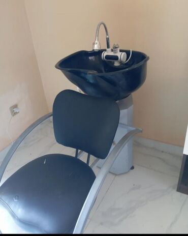 Salon, tibbi kreslolar: İşlənmiş