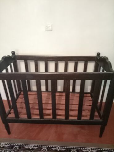 uşaq üçün gəlinliklər: Uşaq üçün kravat. çattırılma yoxdur