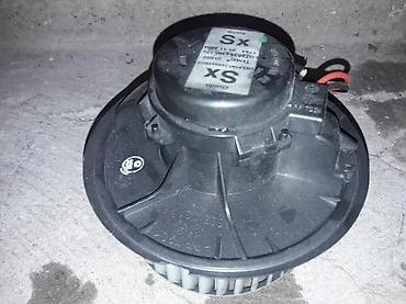 tabla u autu: ALFA 147 VENTILATOR KABINE | Vise komada na stanju. Cena po komadu — 2