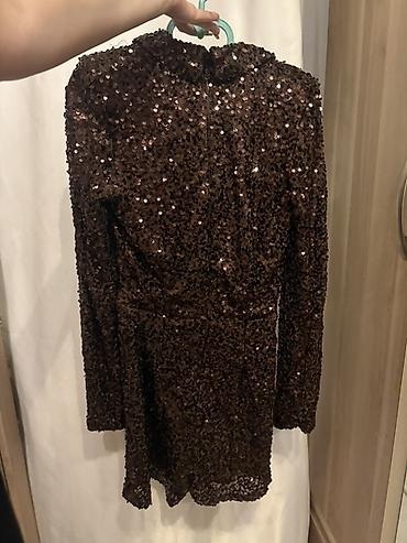 Şəxsi əşyalar: Qəhvəyi payetli mini paltar - Model: Blazer kəsimli, V-yaxa, 34 beden — 2