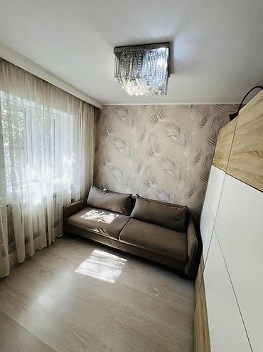 Продажа коттеджей и домов: Дом с участком и внутренним благоустройством. - Территория: забор по — 5