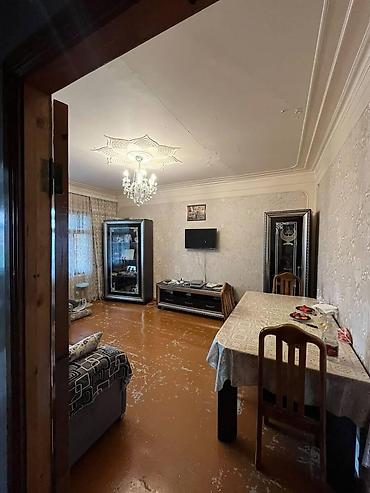 jasmin sumqayit: Bakı, 9-cu mikrorayon, 3 otaqlı, Köhnə tikili, 83 kv. m — 2