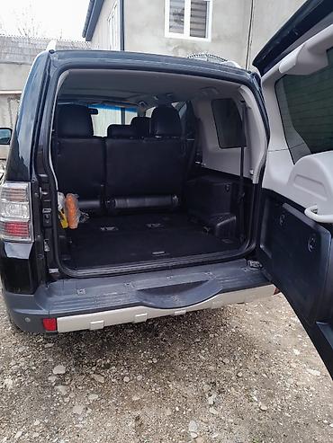 Mitsubishi: Mitsubishi Pajero (GLS) – tam ölçülü 7 yerlik off-road SUV — 6