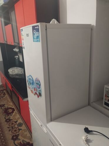 двухкамерные холодильники: Холодильник Avest, Б/у, Двухкамерный, 70 * 170 * С рассрочкой