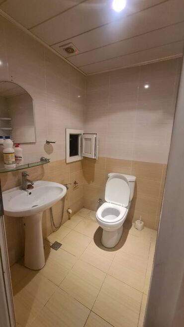 Uzunmüddətli kirayə mənzillər: Sabunçu rayonu, Bakıxanov qəsəbəsi, Stimul Hospital yaxınlığında — 15