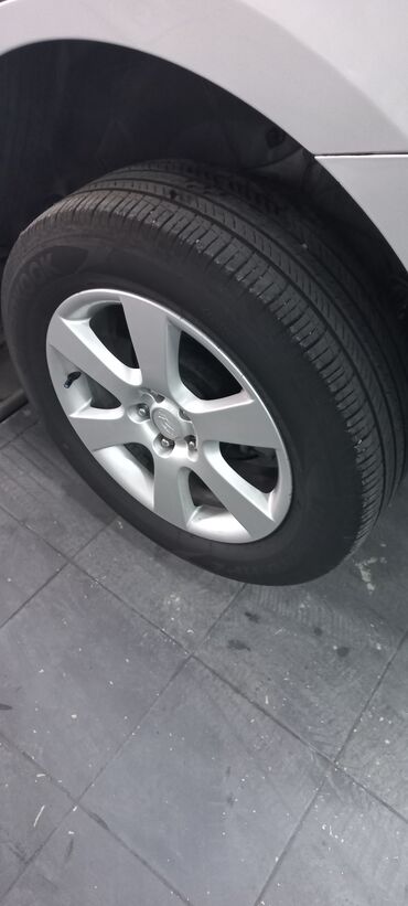 Təkərlər: İşlənmiş Şin Hankook 235 / 60 / R 18