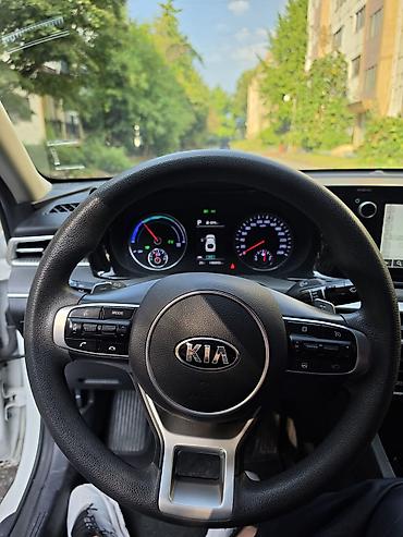 Продажа авто: Kia K5: 2020 г., 2 л, Автомат, Бензин, Седан — 9