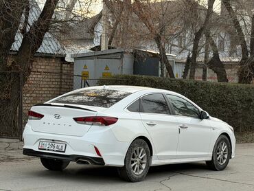 Hyundai: Hyundai Sonata: 2018 г., 2 л, Автомат, Газ — 11