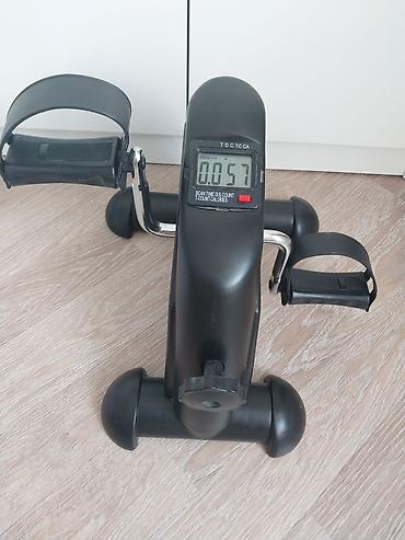Mini velosiped/ayaq-qol pedalı – kompakt kardio və reabilitasiya