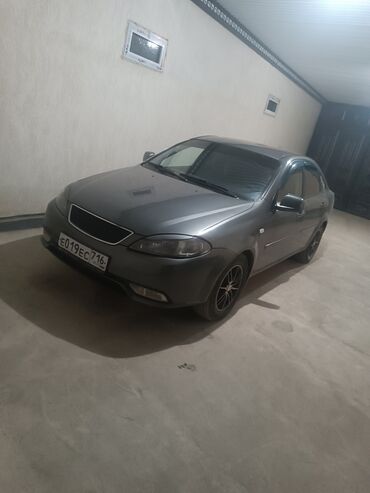 Daewoo: Daewoo Gentra: 2014 г., 1.5 л, Механика, Газ, Седан