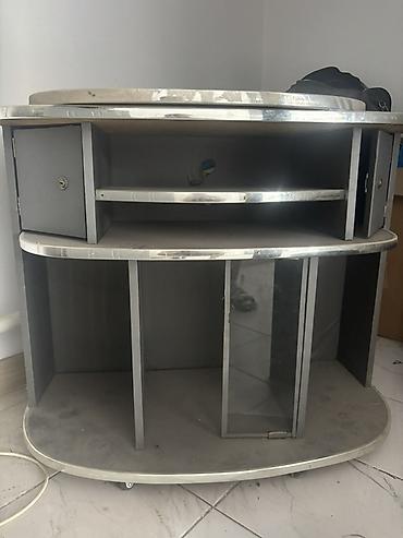 study table: Тумба под телевизор/медиатехнику на колесиках, овальная. - Материал — 1