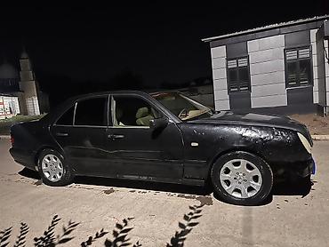 Mercedes-Benz: Mercedes-Benz E-Class: 1997 г., 3.2 л, Автомат, Бензин, Седан — 4