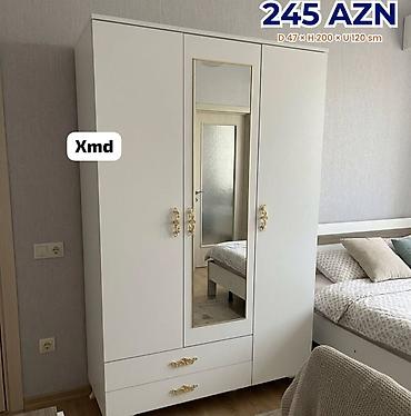 parca dolab: Ağ rəngli 3 qapılı paltar şkafı - Ölçülər: Dərinlik 47 sm × Hündürlük — 1