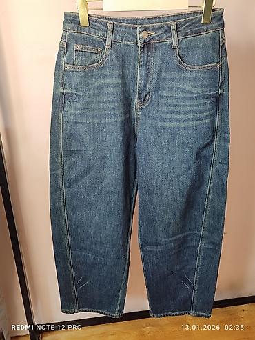 Джинсы: Женские джинсы из плотного денима, несколько вариантов кроя и — 6