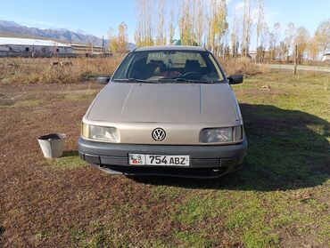 пассат б3 1 8: Volkswagen Passat: 1988 г., 1.8 л, Механика, Бензин, Седан