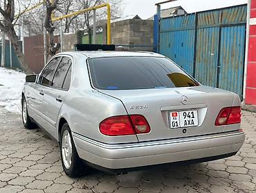 Mercedes-Benz: Mercedes-Benz E-Class: 1998 г., 3.2 л, Седан — 4