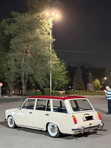 ВАЗ (ЛАДА): ВАЗ (ЛАДА) 2102: 1984 г., 1.5 л, Механика, Бензин, Универсал — 4