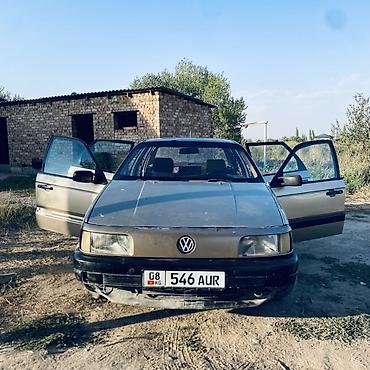 Продажа авто: Volkswagen Passat: 1990 г., 1.8 л, Механика, Бензин, Седан — 1