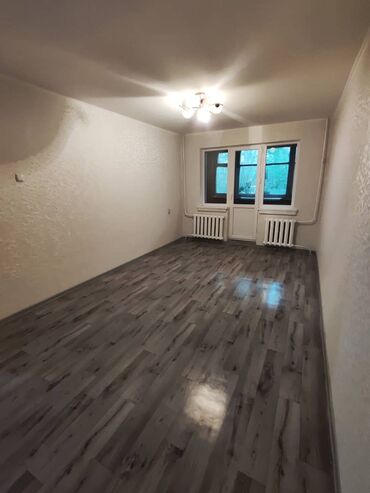 Продажа квартир: 2 комнаты, 43 м², 104 серия, 1 этаж, Косметический ремонт