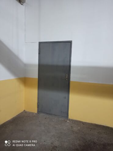 Qaraj satılır: 20 kv. m, 4 * 5 * 3 Beton Qaz, Su — 11