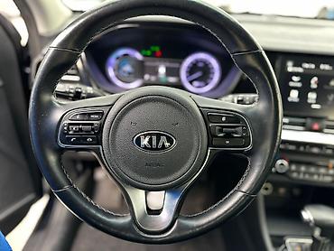 Kia: Kia Niro: 2020 г., 1.6 л, Робот, Гибрид, Кроссовер — 6