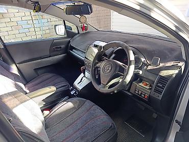 спидометр: Mazda 5: 2006 г., 2 л, Автомат, Бензин, Минивэн — 8