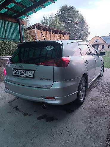 машина кроссовер: Toyota Caldina: 2003 г., Автомат, Бензин, Универсал — 3