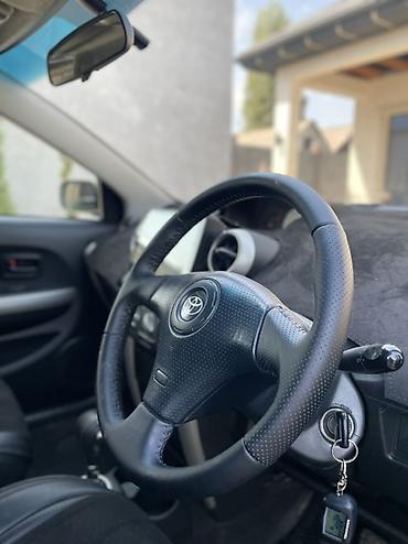 чехлы накидки: Toyota Ist: 2002 г., 1.5 л, Автомат, Бензин, Хэтчбэк — 7