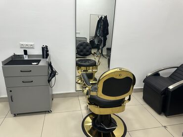 работа в бишкеке 1500 сом в день без опыта: Парикмахер Колорист. Фиксированная оплата. Азия Молл