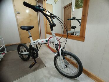 детиский велик: Продаю велосипед ! рассчитан на 100 кг удобный и складывается 8
