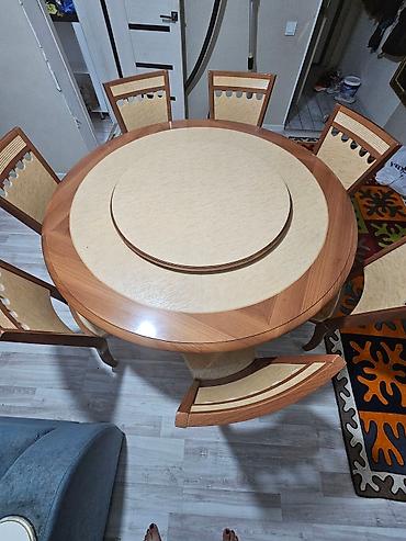 study table: Стол и стул для зала, Б/у, Самовывоз, цвет - Бежевый — 1