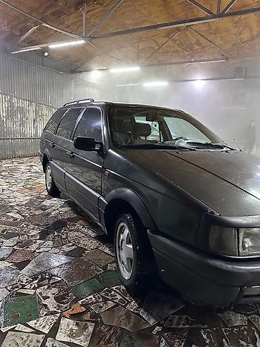 от прикуривателя: Volkswagen Passat: 1992 г., 1.8 л, Механика, Бензин, Универсал — 5
