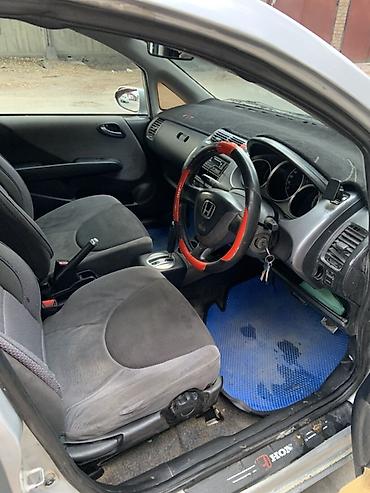 брызговик на фит: Honda Fit: 2003 г., 1.3 л, Автомат, Бензин, Хэтчбэк — 6