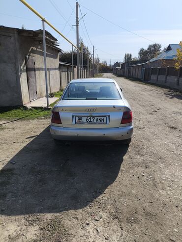 Audi: Audi A4: 1998 г., 1.8 л, Автомат, Бензин, Седан — 3