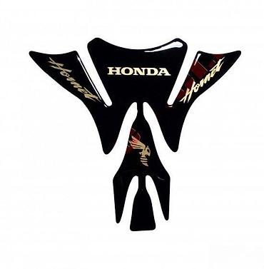 tomos agregat: HONDA HORNET - tank pad - 629 📌 Opis: Samolepljivi protektor za — 1