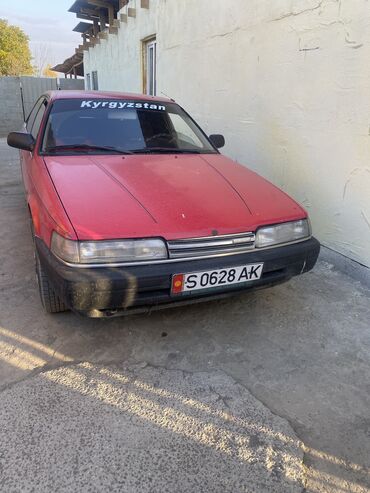 купить чехлы на гольф 4: Mazda 626: 1991 г., 2 л, Механика, Бензин, Хэтчбэк