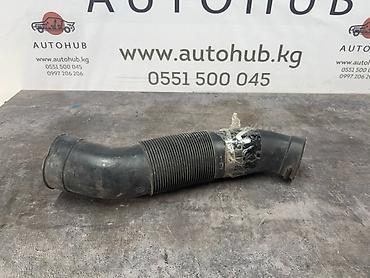 Гофрированный патрубок впуска (воздуховод) для двигателя. - Материал