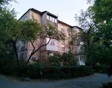 Продажа квартир: 1 комната, 32 м², 104 серия, 2 этаж, Старый ремонт