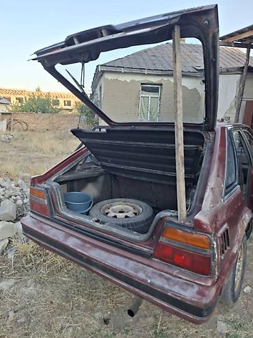 avante 3: Nissan Bluebird: 1987 г., 2 л, Механика, Бензин, Хэтчбэк — 10