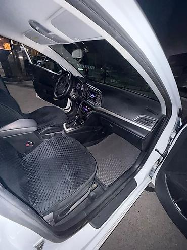 225 35 18: Hyundai Elantra: 2017 г., 1.6 л, Автомат, Бензин, Седан — 8