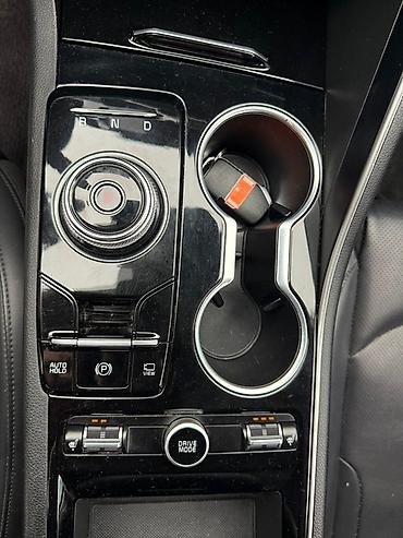 kaiyi e5: Kia K5: 2021 г., Гибрид, Седан — 4
