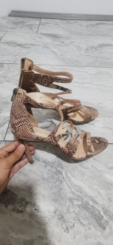 salomon ženske čizme: Sandals, 38