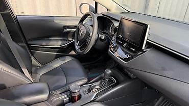 byd leopard 8: Toyota Corolla: 2021 г., 1.8 л, Вариатор, Гибрид, Седан — 10