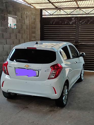 Chevrolet Spark: 2016 г., 0.1 л, Вариатор at lalafo.kg Chevrolet Spark: 2016 г., 0.1 л, Вариатор