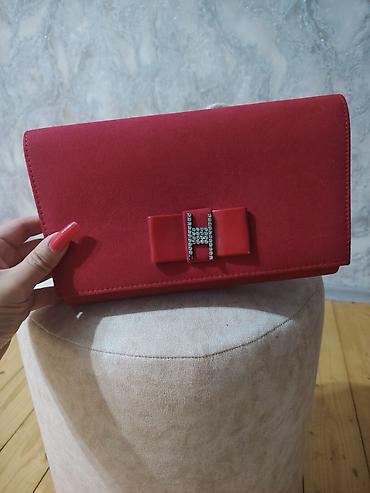 Çantalar: Qadın çantaları her biri 8 manat 1) Qara kanvas “THE TOTE BAG” - — 3