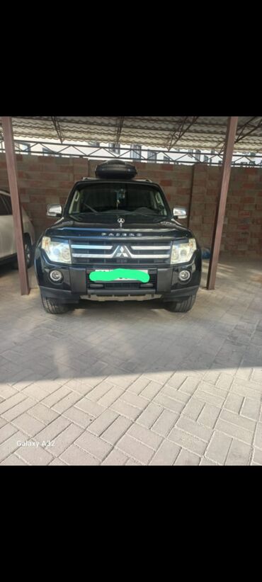 tayota runx: Mitsubishi Pajero: 2008 г., 3 л, Автоматтык, Газ, Жол тандабас
